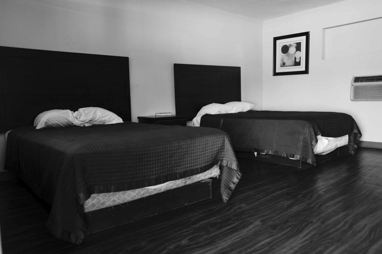 Richmond Motel Екстер'єр фото