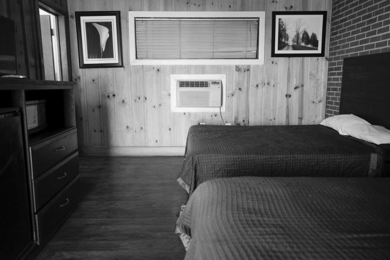Richmond Motel Екстер'єр фото